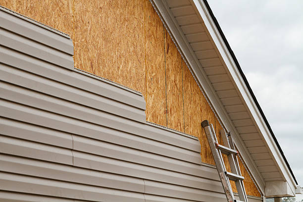 Professional Fiber Cement Siding technician working in Conneaut Lake, PA